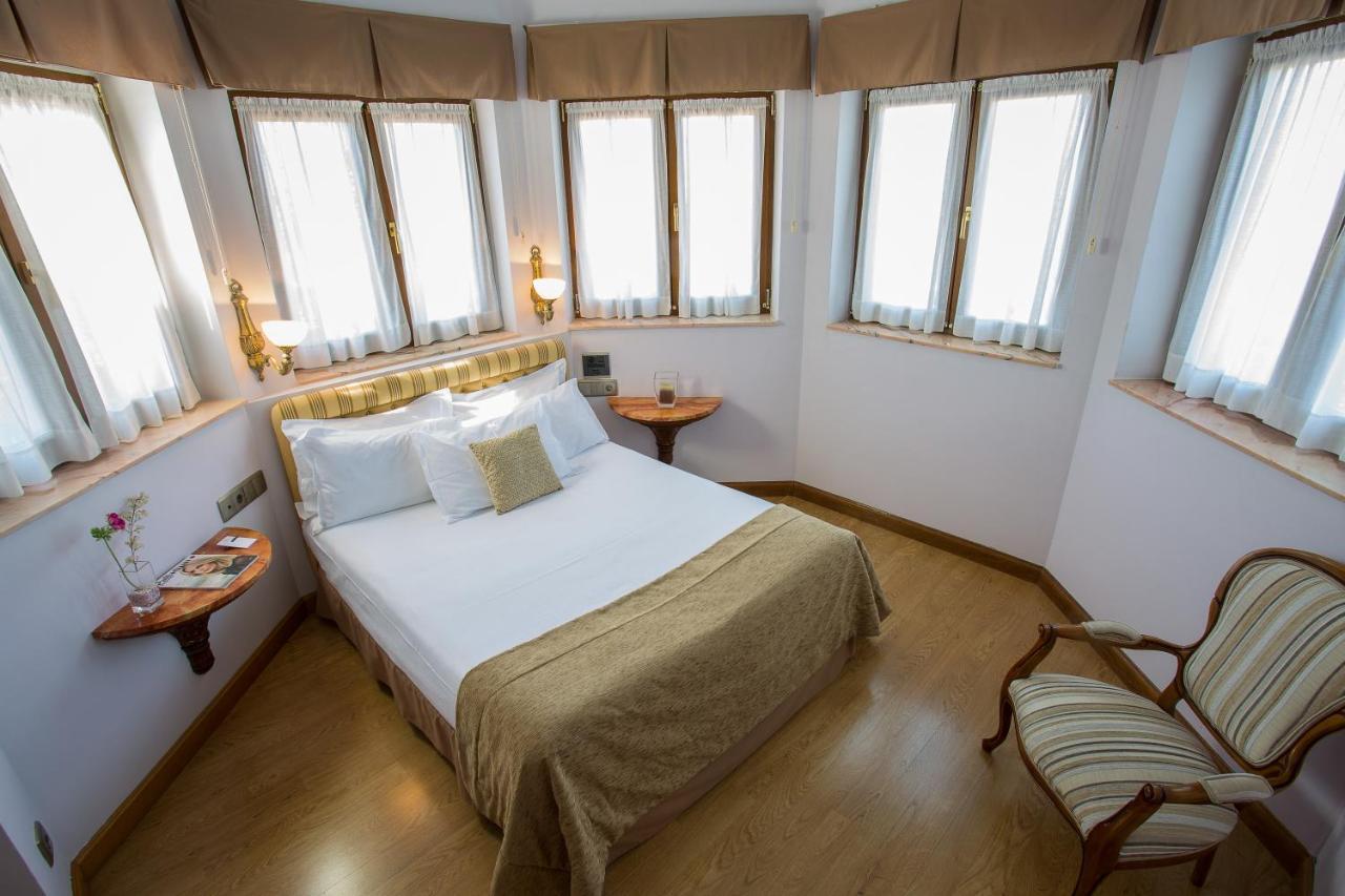 Ayre Hotel Alfonso II Ов'єдо Екстер'єр фото