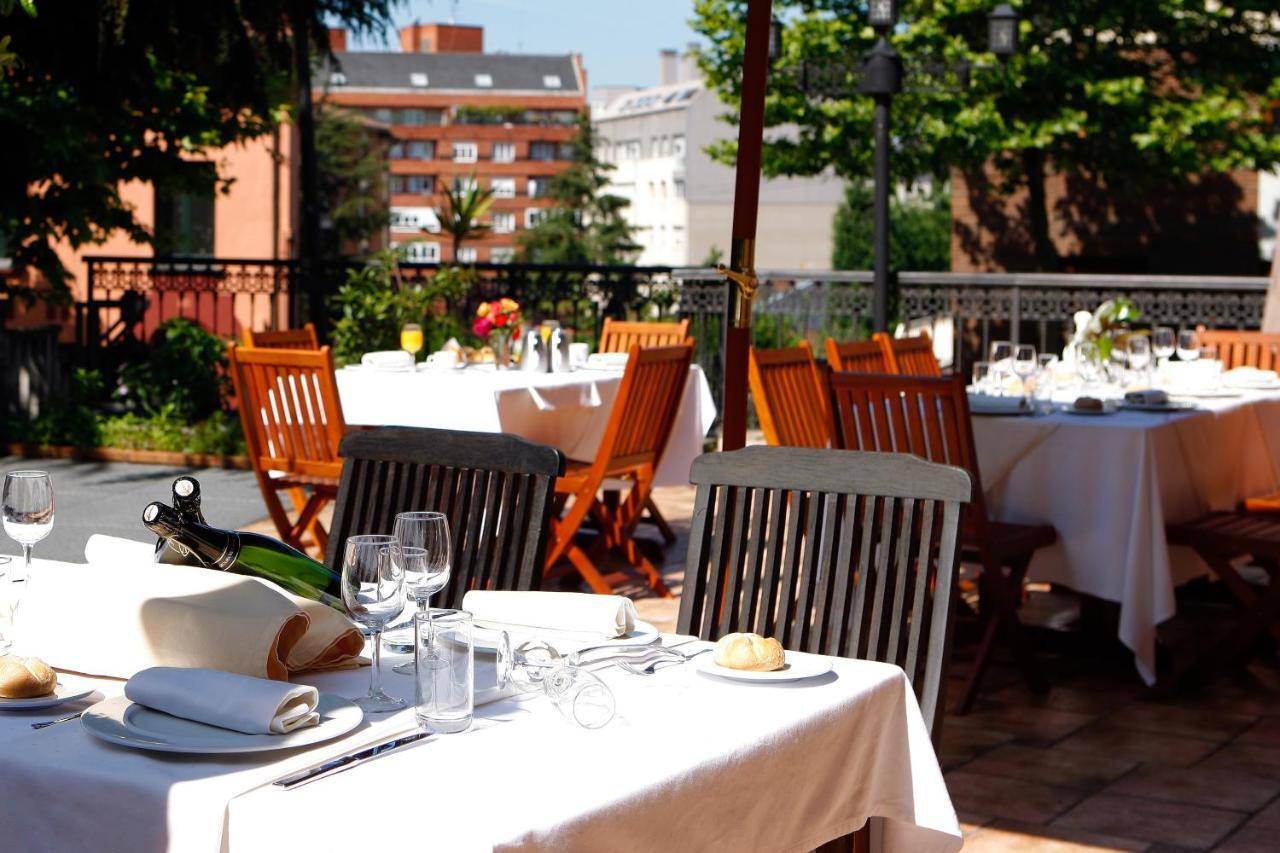 Ayre Hotel Alfonso II Ов'єдо Екстер'єр фото